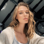 Free access to @anniehope Leaks OnlyFans 

 profile picture