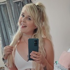 aprilflix (April Flix) OnlyFans Leaked Content 

 profile picture