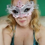 Basic Buttercream (@basicbuttercream) Leak OnlyFans 

 profile picture
