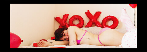 Header of cherrygrlfrnd