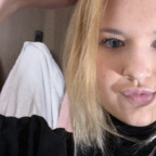 Crystal12 @crystalcherry Leaked OnlyFans 

 profile picture