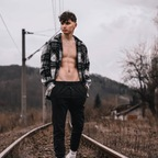 daverons (David Cirlig) OnlyFans Leaked Pictures & Videos 

 profile picture