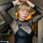 shelley (eazelox) Leaks OnlyFans 

 profile picture