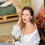 emi_empress OnlyFans Leaked 

 profile picture