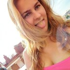 Erikaaabehot erikaaabehot Leak OnlyFans 

 profile picture