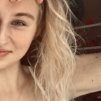 golden.fairy (Golden Fairy) OnlyFans Leaked Pictures and Videos 

 profile picture