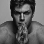 Onlyfans leak henryrosse 

 profile picture