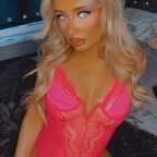 Hol hollyyyy_xoxo Leak OnlyFans 

 profile picture