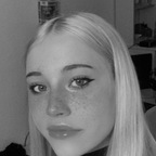 itsizzyyy (Izzy) OnlyFans Leaked Pictures & Videos 

 profile picture