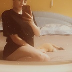 Jas (@jasminhutton909) Leaked OnlyFans 

 profile picture