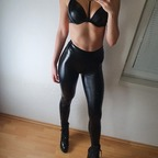 Download karolinaxx018 OnlyFans content for free 

 profile picture