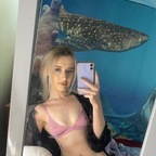 Onlyfans leaks laurynshelly 

 profile picture