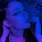 lilacbruise (Elle) OnlyFans content 

 profile picture