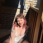 Lilly Baine @lillybaine Leak OnlyFans 

 profile picture