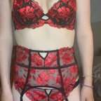 Onlyfans leaks m1lfbehindthemask 

 profile picture