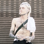 MAISON @maisonmargera Leaked OnlyFans 

 profile picture