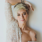 Mel (@mel_lowcatt) Leaked OnlyFans 

 profile picture