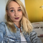 msnadine98 (Nadine) free OnlyFans Leaked Pictures & Videos 

 profile picture