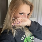 Free access to (@onetinymother) Leak OnlyFans 

 profile picture