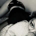 Kiki (@petiteunicorn) Leaked OnlyFans 

 profile picture