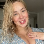 selenaray (Selena Ray busty blonde) free OnlyFans Leaked Pictures & Videos 

 profile picture