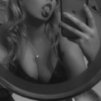angel🌺 (ser3nd1p1a) Leak OnlyFans 

 profile picture