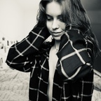 Nadine (shakegirl) Leaked OnlyFans 

 profile picture