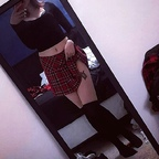 Emilie @submissive_mess Leaked OnlyFans 

 profile picture