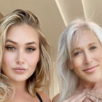 suzieandhannah OnlyFans Leaks 

 profile picture