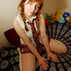 thecutestuffedanimal / bdsm, little, 18 (@thecutestuffedanimal) Leak OnlyFans 

 profile picture