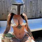 Queenie 👑 @thequeenie Leak OnlyFans 

 profile picture