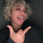 Trix 💕 (@trixieluxe) Leak OnlyFans 

 profile picture