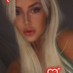 Scarlett Jones (@u271955678) Leaked OnlyFans 

 profile picture