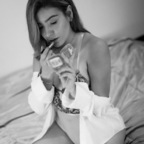 valeriasuzawa OnlyFans Leaks 

 profile picture