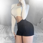 yogahollo (hollo) OnlyFans Leaked Videos and Pictures 

 profile picture