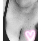 zoemoore (Zoe Moore) OnlyFans Leaked Videos and Pictures 

 profile picture